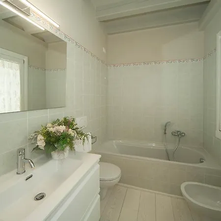 Apartamento View 49 Sale Marasino