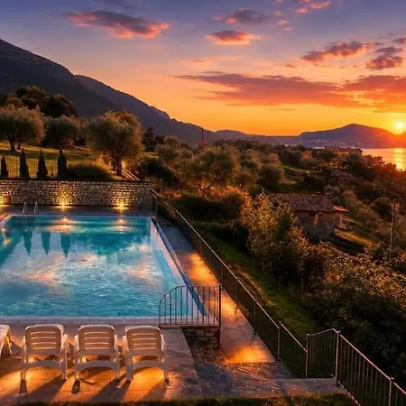 View 49 * Sale Marasino